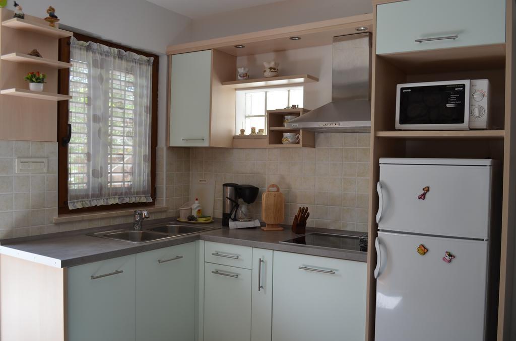 Apartments Lora Baška Стая снимка