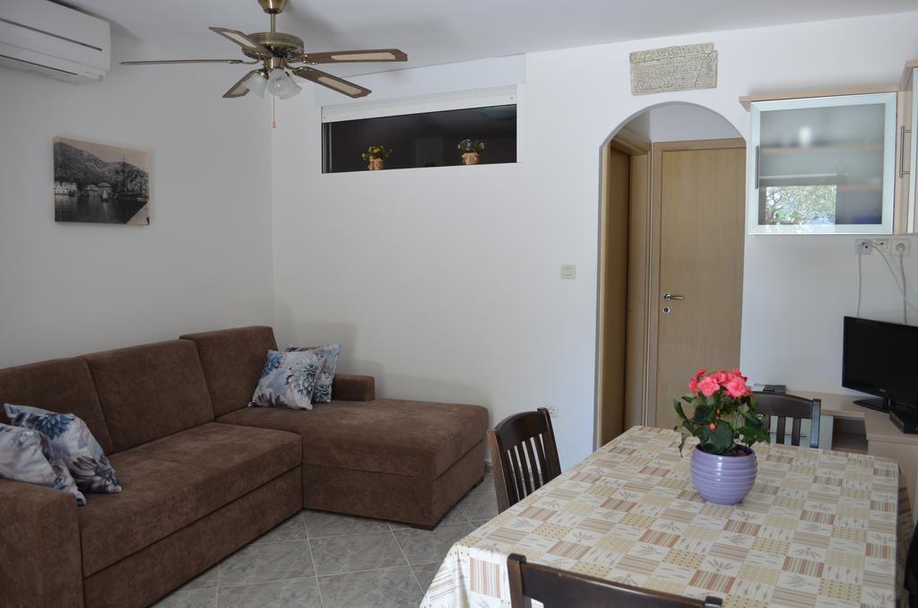 Apartments Lora Baška Екстериор снимка